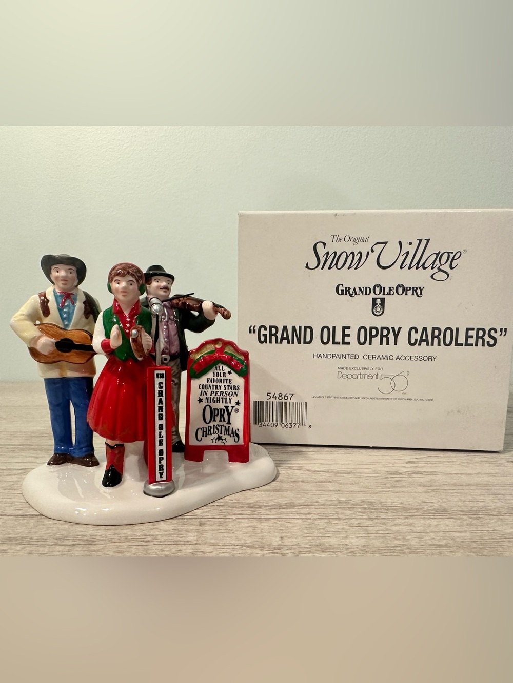 Department 56 Snow Village - Grand Ole Opry Carolers